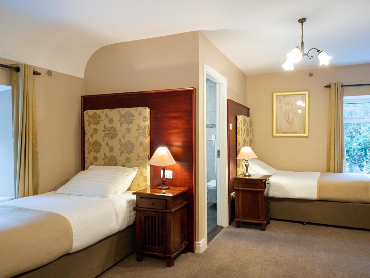 Leenane Hotel Лінон Екстер'єр фото