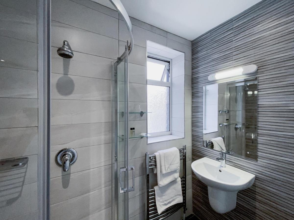 Leenane Hotel Лінон Екстер'єр фото