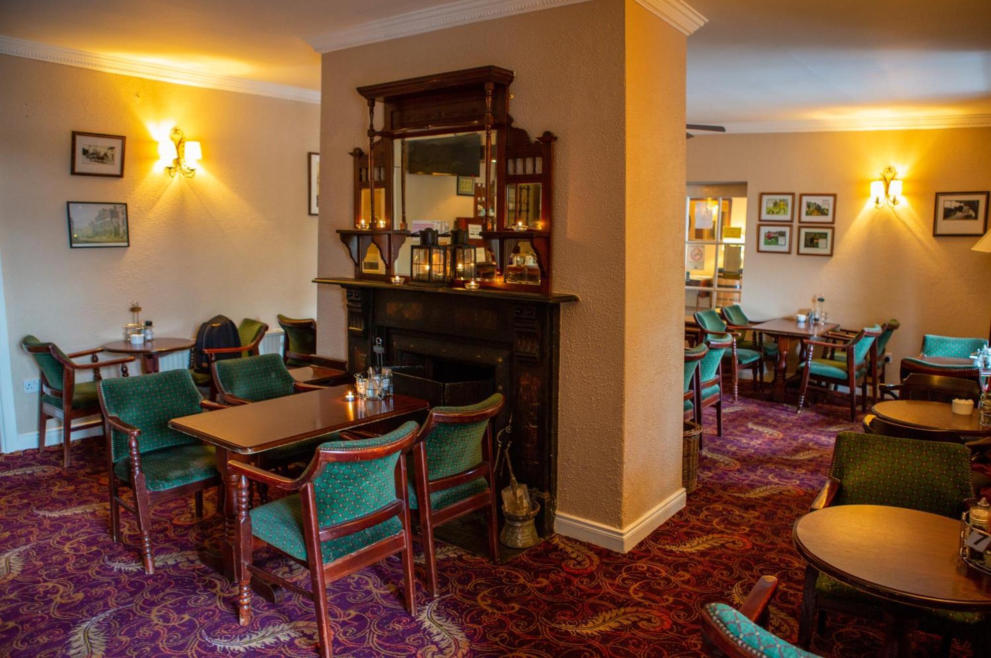 Leenane Hotel Лінон Екстер'єр фото