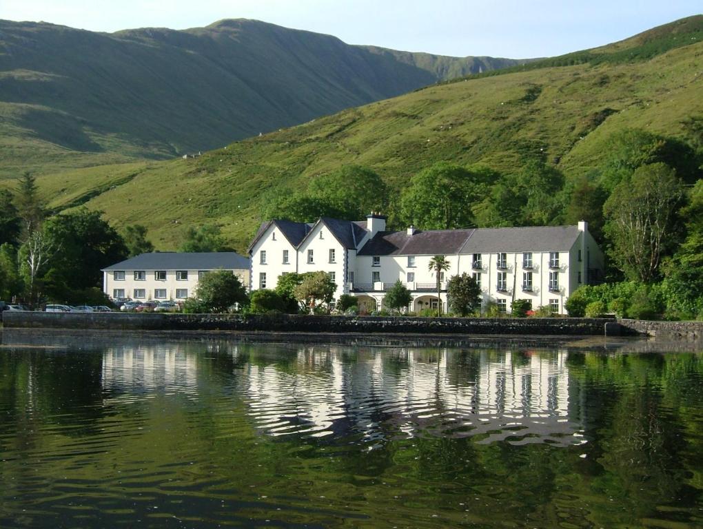 Leenane Hotel Лінон Екстер'єр фото