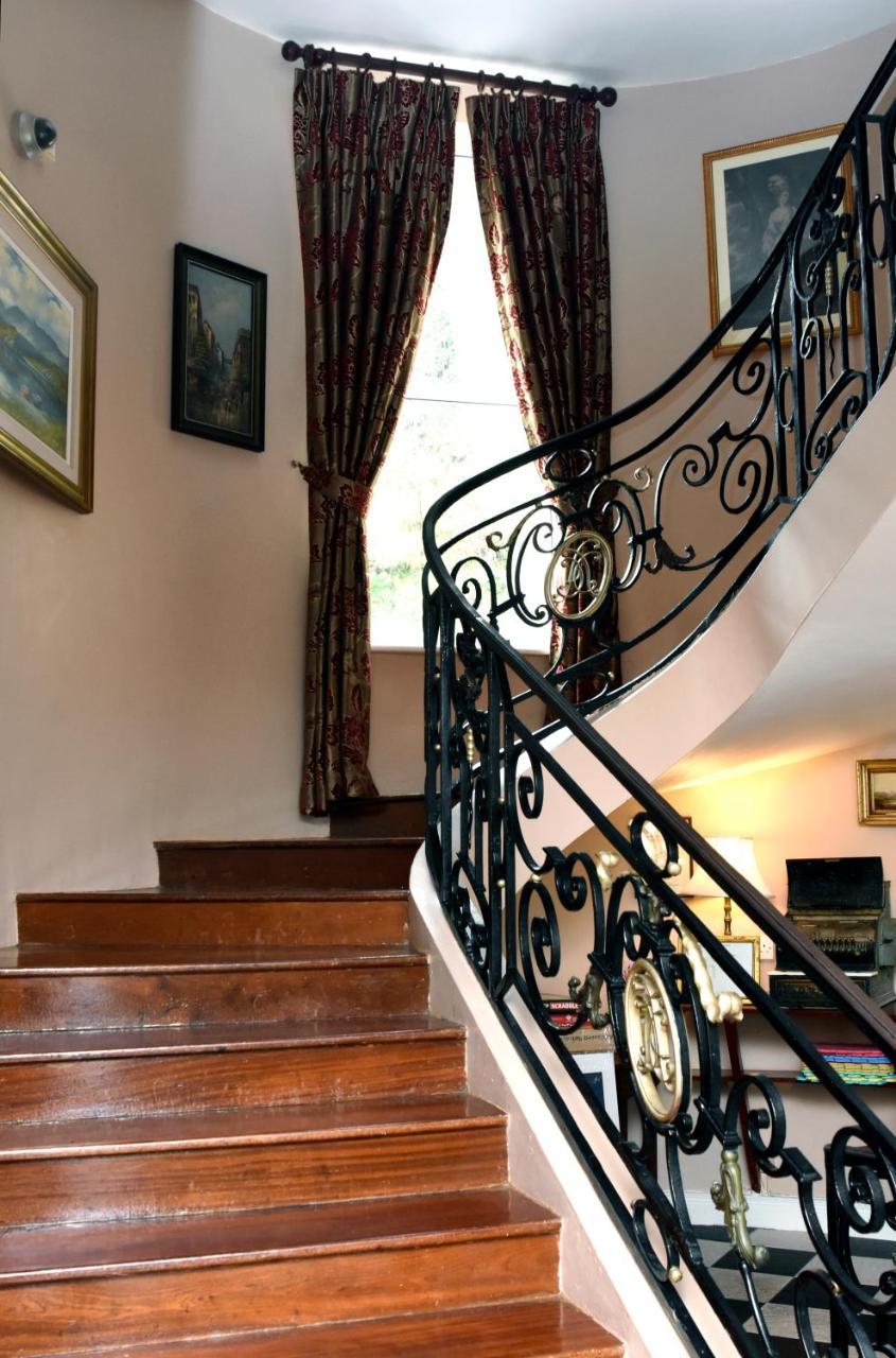 Leenane Hotel Лінон Екстер'єр фото